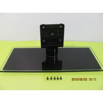 RCA: RLDED3916A. BASE TV/STANDS INCLUDED SCREWS