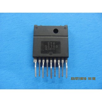 STRS6709 IC SWITCHING VOLTAGE REGULATEUR