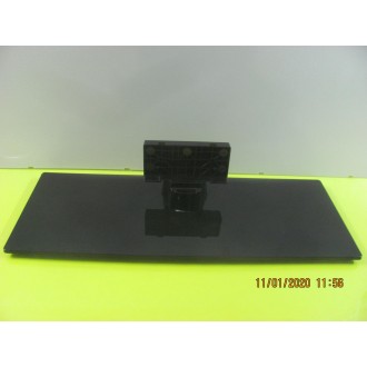 INSIGNIA NS-50D40SNA14. BASE TV/STANDS