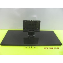 SAMSUNG: PN50C430A4D. BASE TV/STANDS