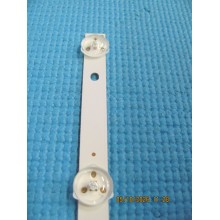 TOSHIBA 43L621U (100% ORIGINAL) K430WDR A1 4708-K43WDR-A1213K11 (3 VOLT) LED STRIP BACKLIGHT (RECYCLÉ)